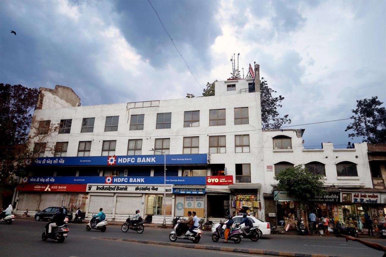 Hotel Madhav Villa Ahmedabad Esterno foto